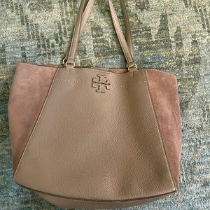 Tory Burch McGraw Leather/Suede Shoulder Bag in Clam Shell